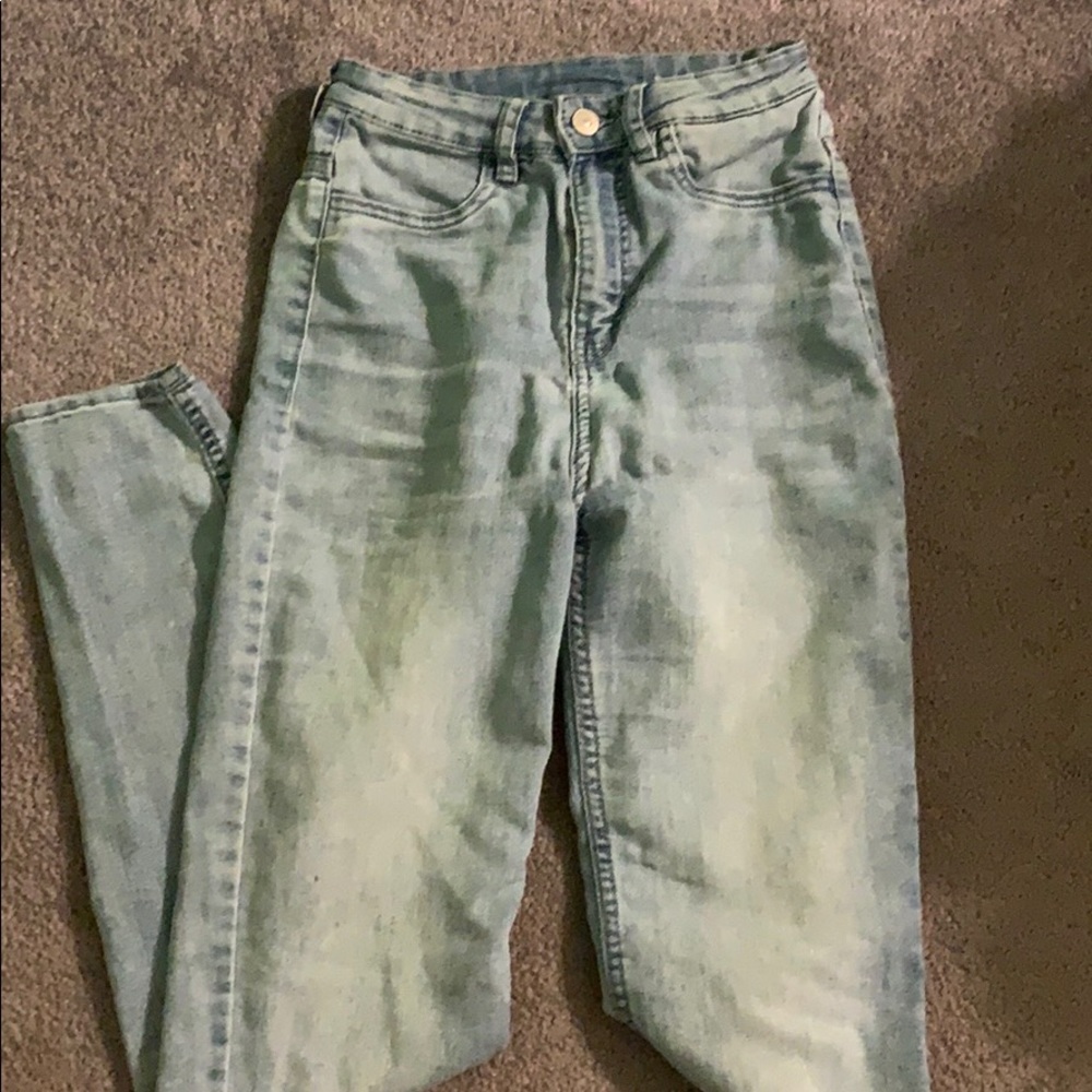 Jeans